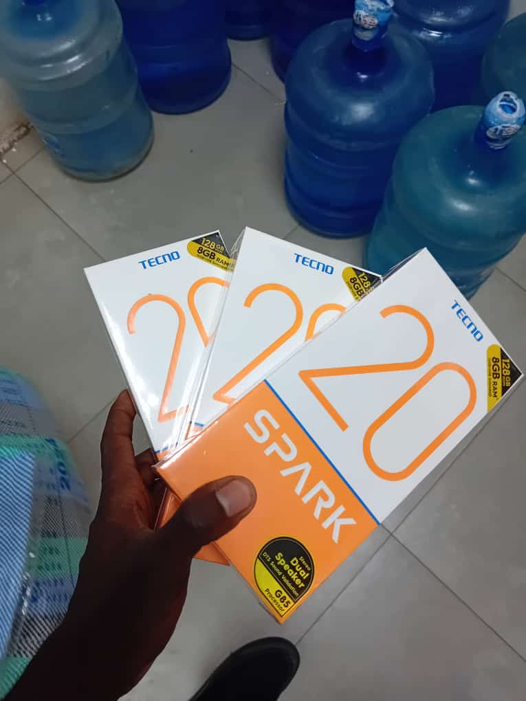 Tecno Spark 20C